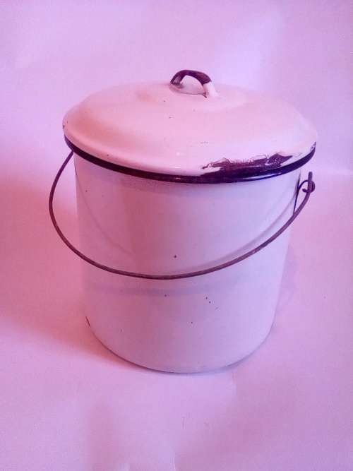 Vintage Enamel Billy Can