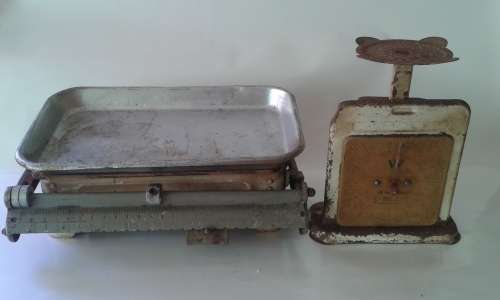Vintage Scales
