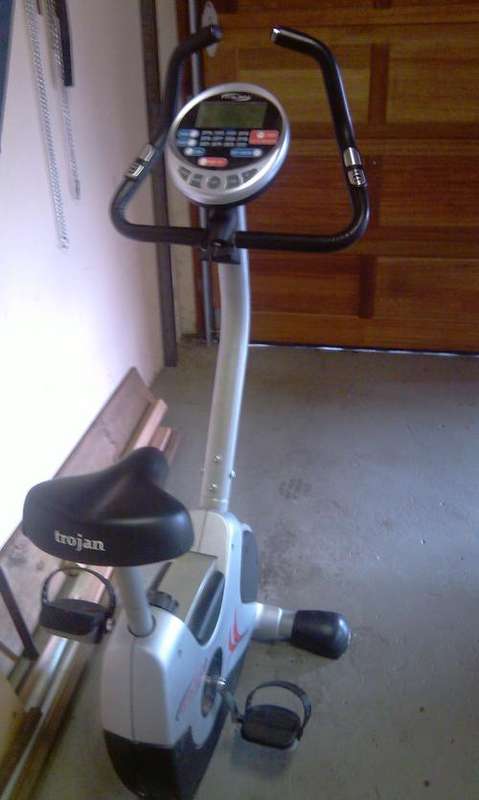 TROJAN SYNERGY EXERCISE BIKE