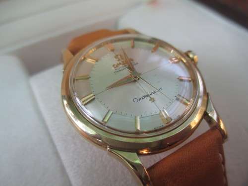 Omega Vintage Constellation Pie Pan Automatic Chronometer, 18k Solid Gold.