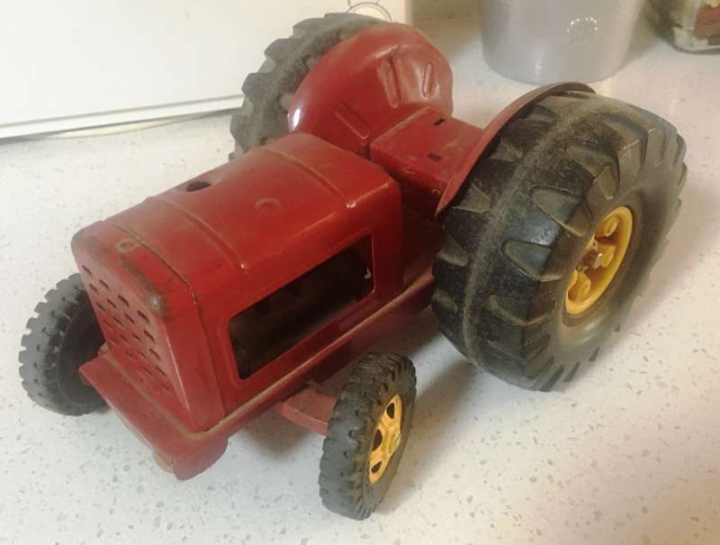 Tonka Toy Tractor `Played With` Condition As per Photo`s 15cm Wide x 23Cm Length