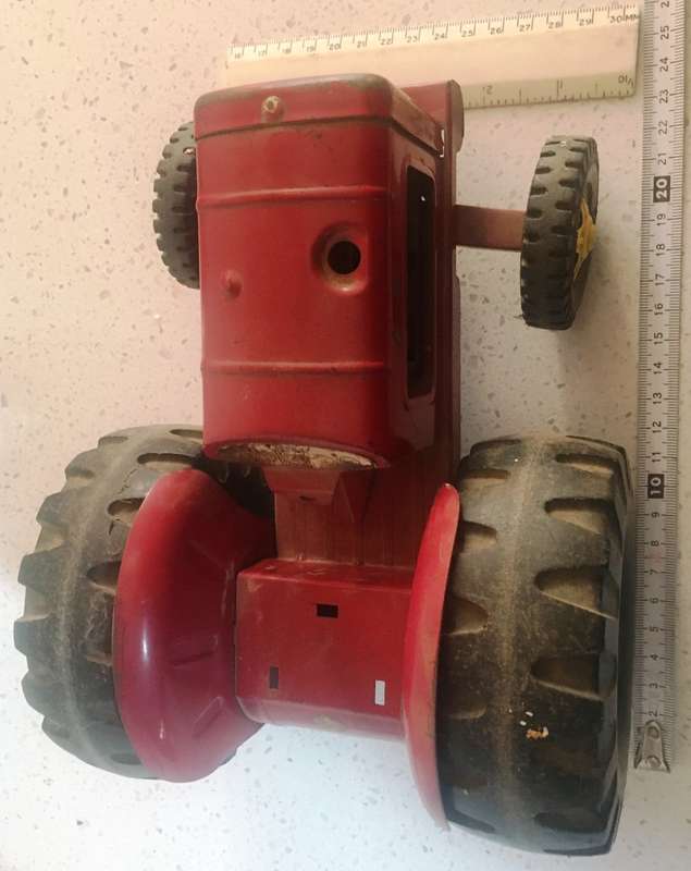 Tonka Toy Tractor `Played With` Condition As per Photo`s 15cm Wide x 23Cm Length