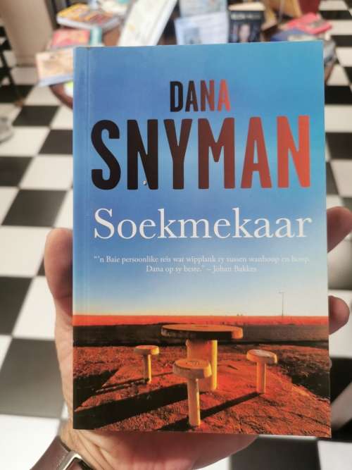 Soekmekaar deur Dana Snyman