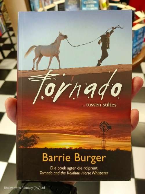 Tornado deur Barrie Burger