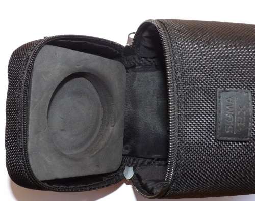 Sigma Macro Lens For Nikon + Bag