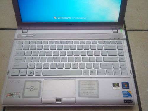 Sony Vaio PCG-51111T Core i5, 320GB HD 4GB RAM