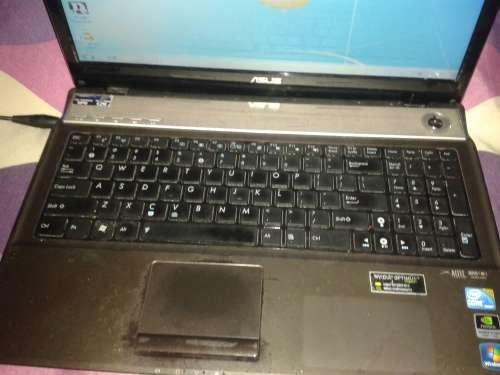 ASUS N61JV-JX421x - 16" - Core i5 460M - 2GB RAM - 160 GB HDD