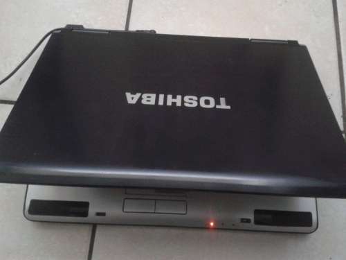 Toshiba Intel CPU  1.85ghzs,512mbs ram,80g HDD, Windows 7 pro