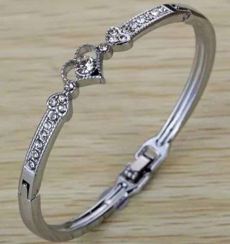 New Hot Silver Plated Crystal Heart Shape Wedding Bracelet Bangle
