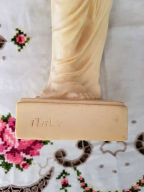 Venus de Milo by A Santini