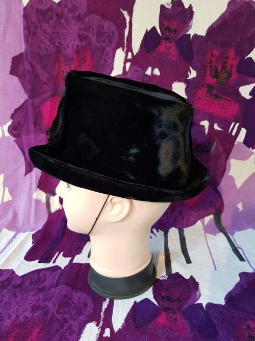 Vintage Velvet Ladies Top Hat