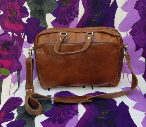 Genuine Leather Shoulder bag/satchel