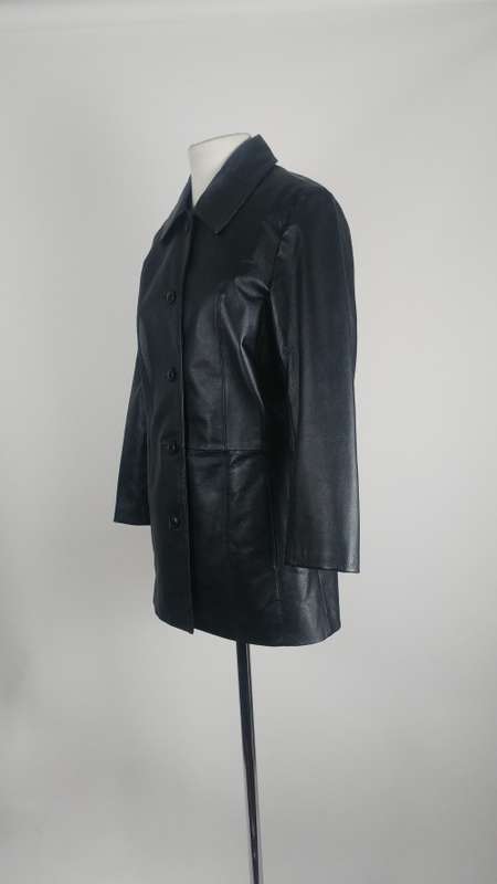 FLASH SALE 50% OFF Ladies Black Genuine leather Jacket Size 34