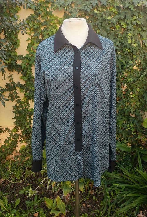 Ladies Patterned Green Blouse - Size 40