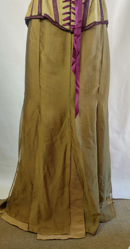 * Arwen Garmentry* Suede and Satin Corset with skirt - Size 14/16