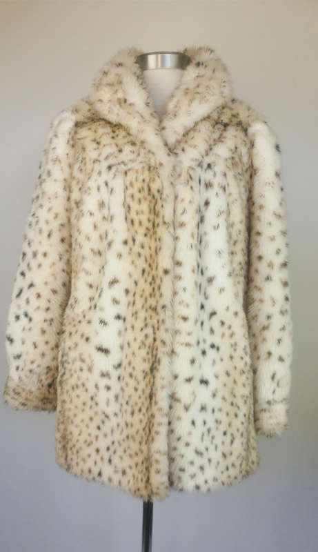 Vintage Snow Leopard Print Coat ( faux fur) by Astraka (London) - Size L