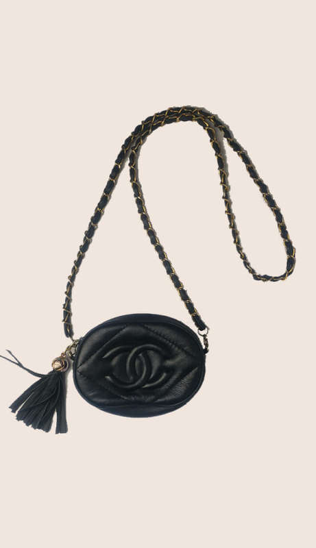 80s Style `Chanel` Oval Leather handbag