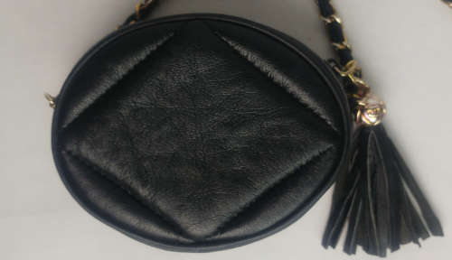 80s Style `Chanel` Oval Leather handbag