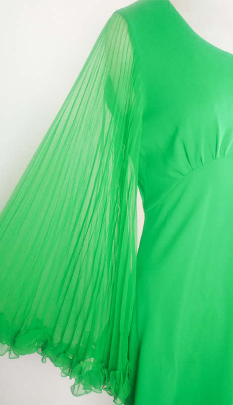 60s Vintage Candy Green Pants Suit - Size 8/10