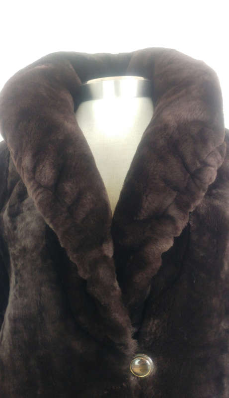 Vintage Italian Faux Fur Coat in Chocolate Brown - Size XXL