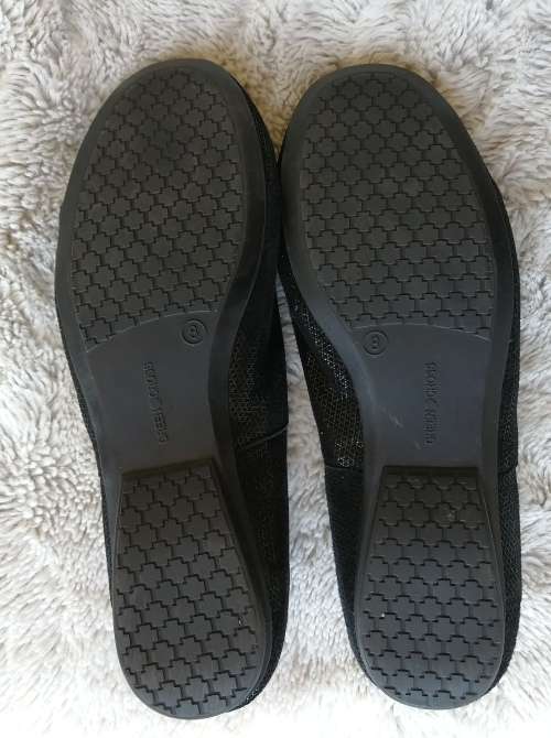 NEW Green Cross Black Flats - Size 8