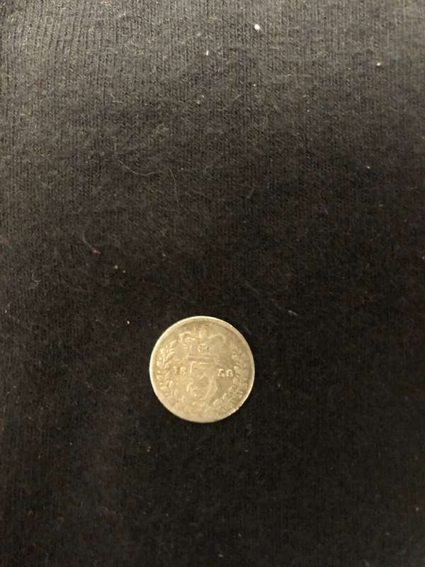 ANTIQUE 1859 GREAT BRITAIN SILVER THREEPENCE