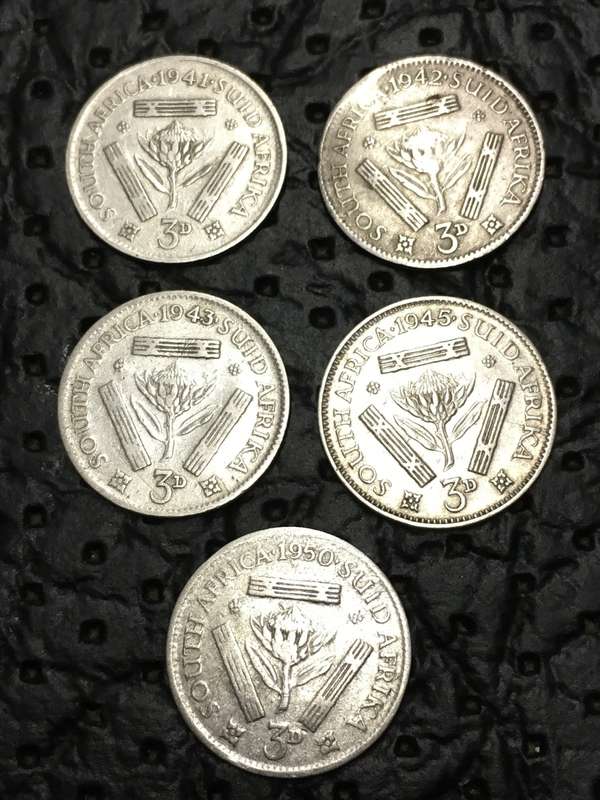 COLLECTION OF 5 UNION OF SOUTH AFRICA THREEPENCE (1941, 1942, 1943, 1945 & 1950)