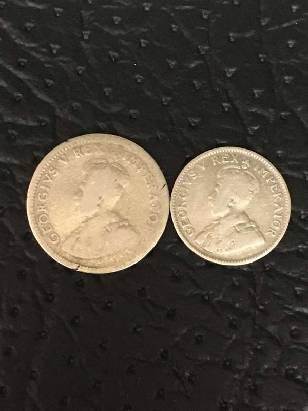 COLLECTION OF 2 UNION OF SOUTH AFRICA 1933 COINS (6D & 3D)