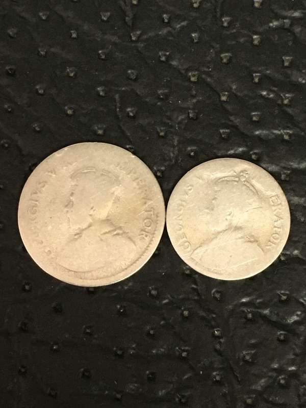 COLLECTION OF 2 UNION OF SOUTH AFRICA 1927 COINS (6D & 3D)