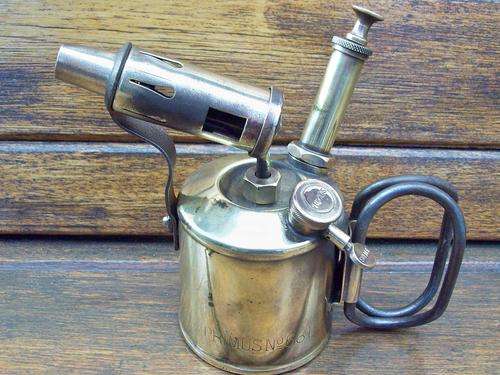 Primus 1 pint blow lamp