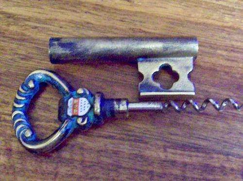 Key Cork Screw