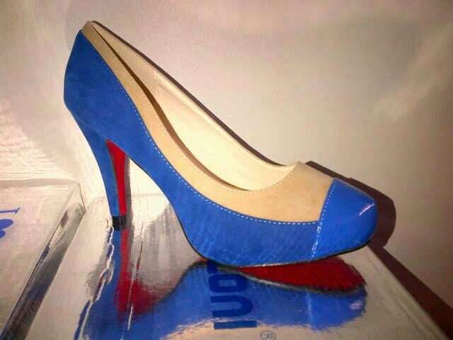 Skaloni Heel - Blue & Beige heel size 5