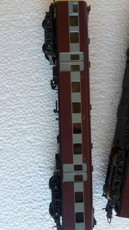 LIMA SAR SUBURBAN SET HO