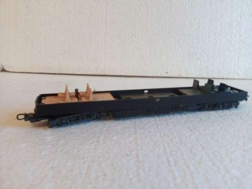 LIMA SAR SUBURBUN DUMMY CHASSIS