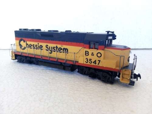ATHEARN HO GP-35 CHESSIE SYSTEM DIESEL