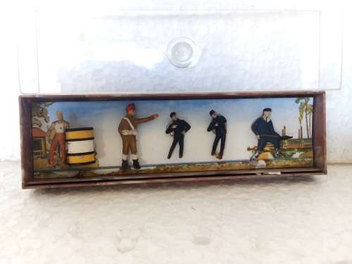 HO SCALE MERTEN MIXED PEOPLE