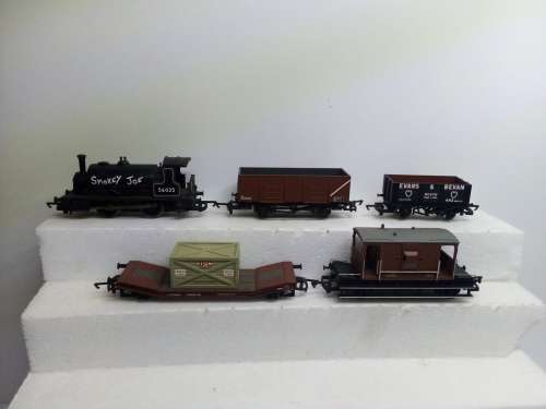 HO/OO SCALE HORNBY SMOKEY JOE 040 DC STARTER SET