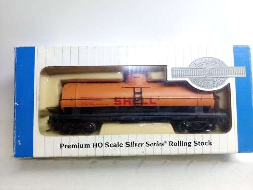 HO/OO SCALE BACHMANN SILVER SERIES WAGON