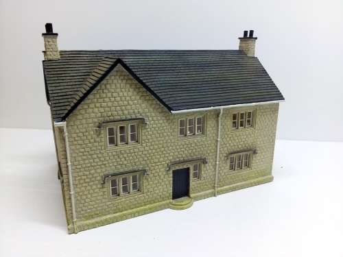 HO/OO HORNBY CAST DOUBLE STORY HOUSE