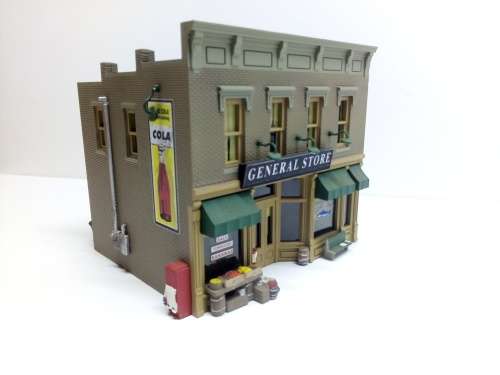 HO SCALE WALTHERS CENTRAL STORE