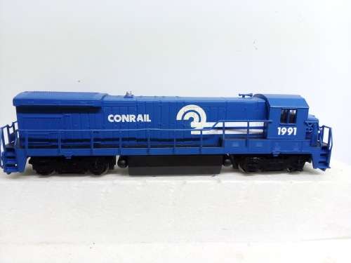 HO/OO SCALE BACHMANN B23/B30-7 CONRAIL DIESEL