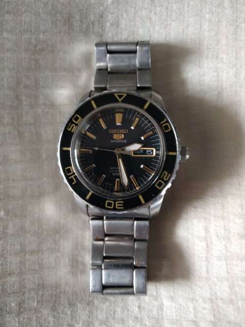 SEIKO 5 Sports 7S36-04N0 SNZH55 Automatic 23 Jewel