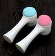 Minigood facial wash brush