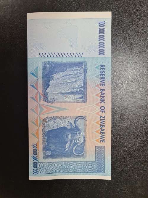 $100 Trillion Zimbabwe banknote UNC