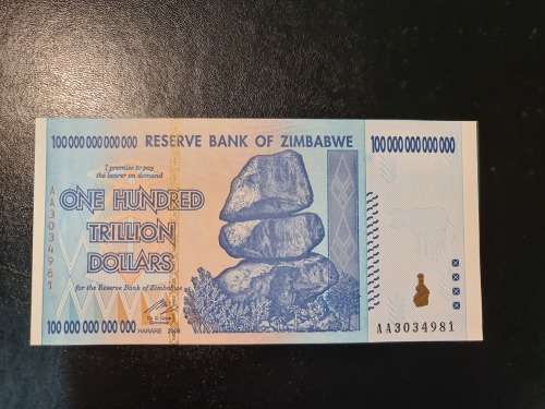 $100 Trillion Zimbabwe banknote UNC