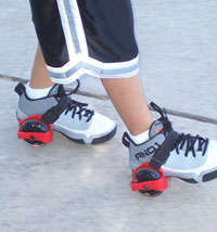 *WHOLESALE (40 pairs Flashing Heel Skatesper bid)* START UP YOUR OWN BUSINESS