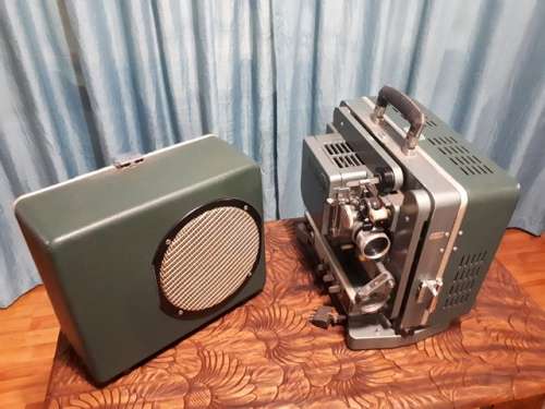 Projector - Very good condition