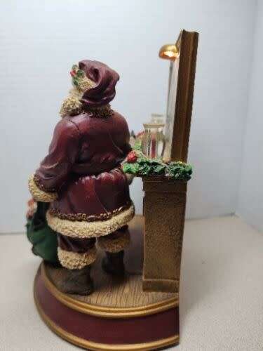 Thomas Kinkade Santa - The Light of Christmas