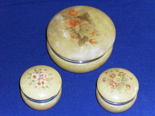 3 BEAUTIFUL TRINKET BOXES,CRAZY R1 START DELIVERY R25.00