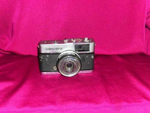 OLD OLYMPUS TRIP 35,DELIVERY R35.00